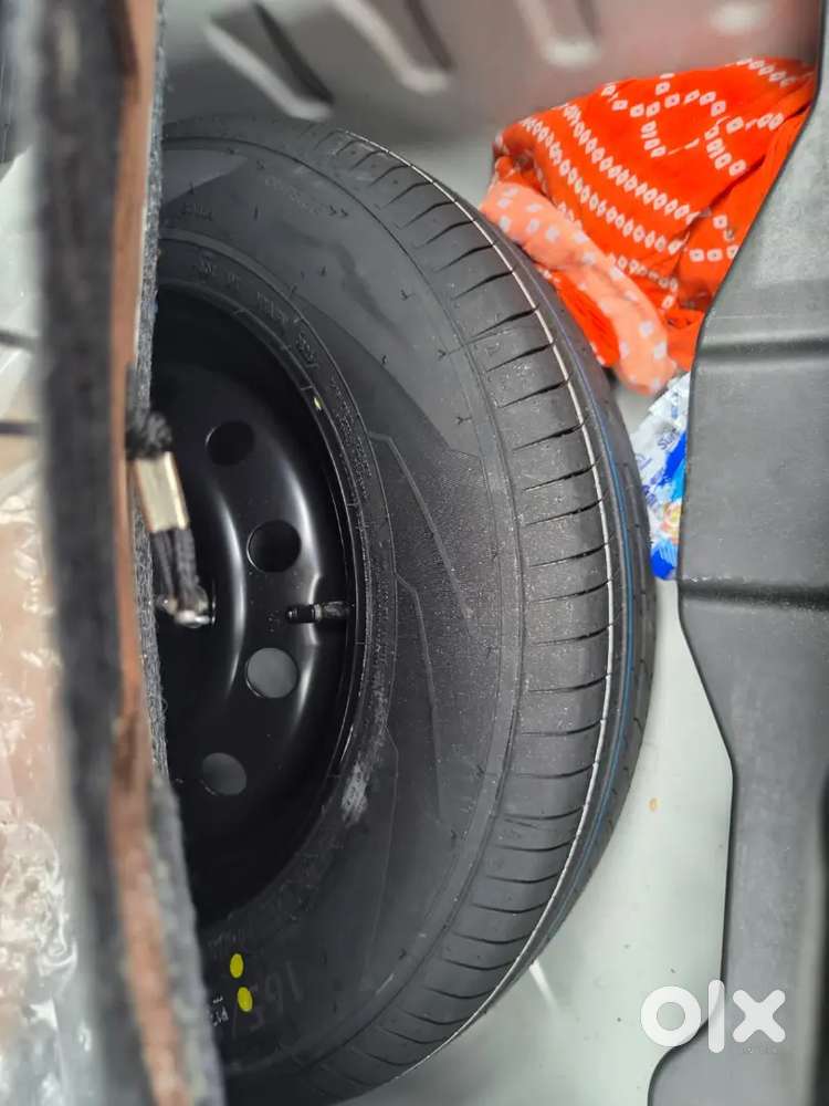 Maruti Suzuki Dzire 1.2 Vxi 2016