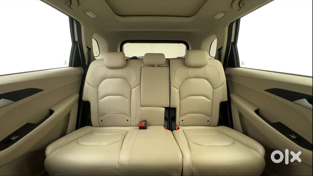 Mg Hector Sharp Pro 1.5 Turbo Mt Dual Tone, 2021