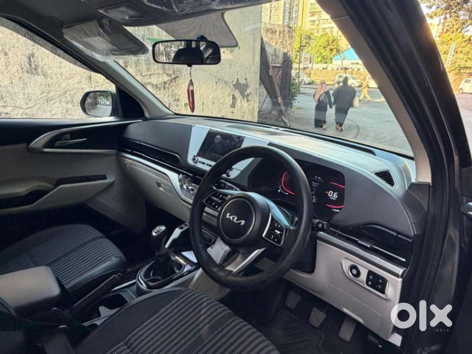 Kia Carens 1.4 Prestige Plus Turbo 7 Str, 2024, Petrol