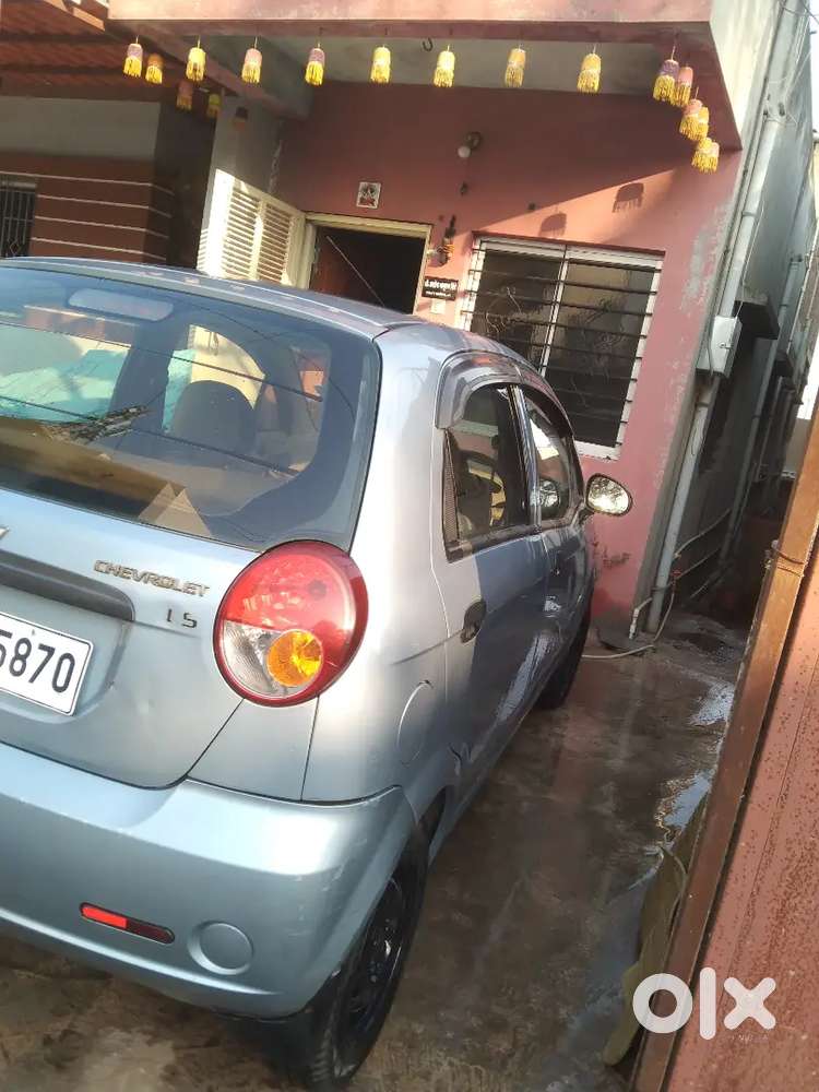 गाडी कंडीशन फुल आहे चारी टायर नवीन आहे 2031 पर्यंत री पासिंग आहे