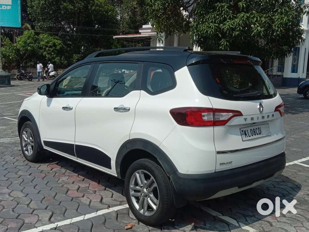 Renault Triber 1.0 Rxz Amt Dual Tone, 2021, Petrol