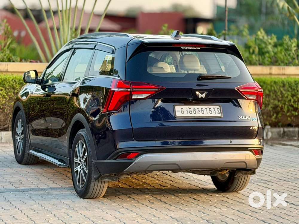 Mahindra Xuv700 2.2 Ax 7 Diesel At Luxury Pack Str Awd, 2023, Diesel