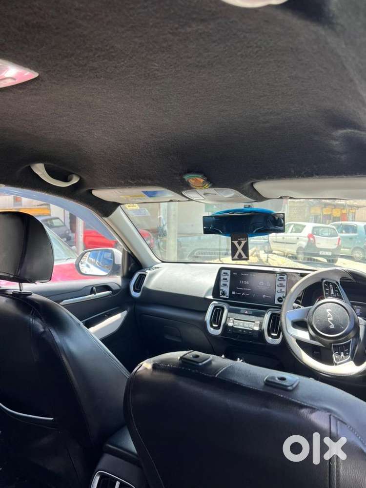 Kia Sonet 2023 Petrol Well Maintained