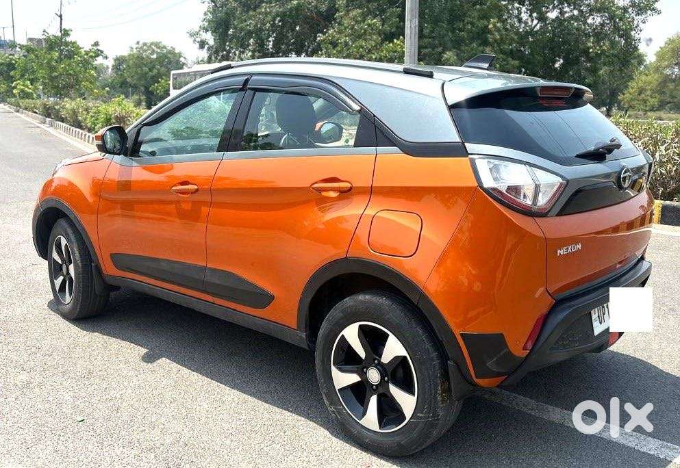 Tata Nexon 1.2 Revotron Xza Plus, 2018, Petrol