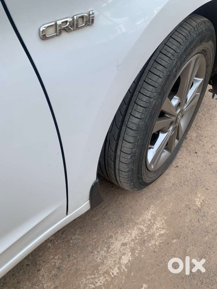 Hyundai Elantra Diesel Manual Car