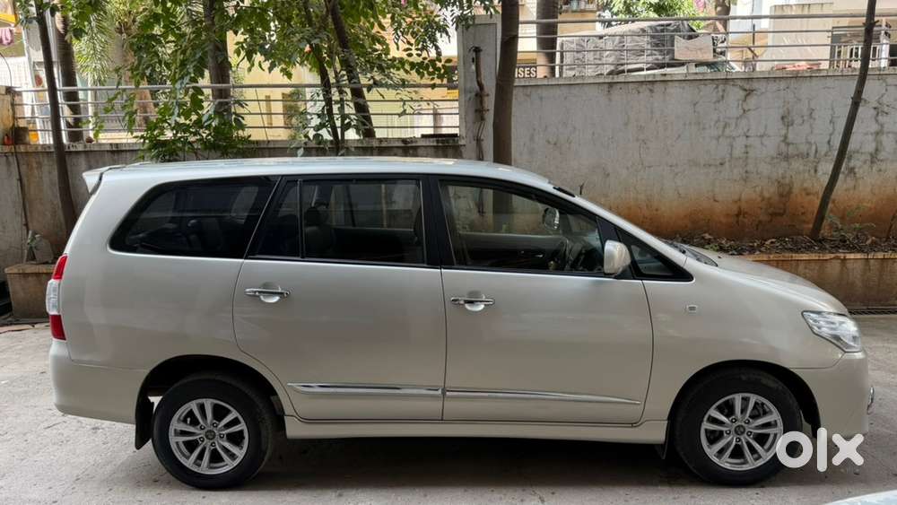 Toyota Innova Diesel 2015