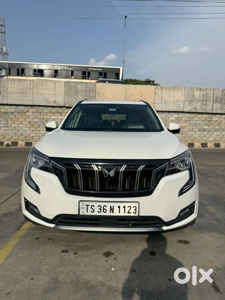 Mahindra Xuv700 2023 Diesel Well Maintained