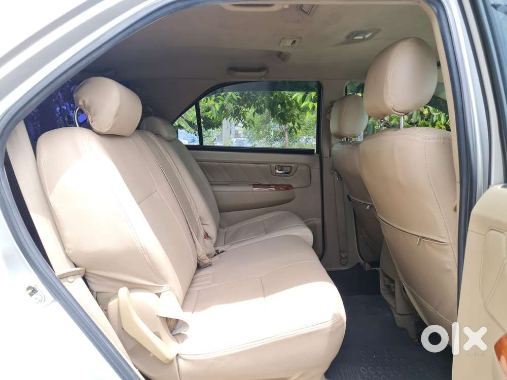 Toyota Fortuner 3.0 4x2 Mt, 2010, Diesel