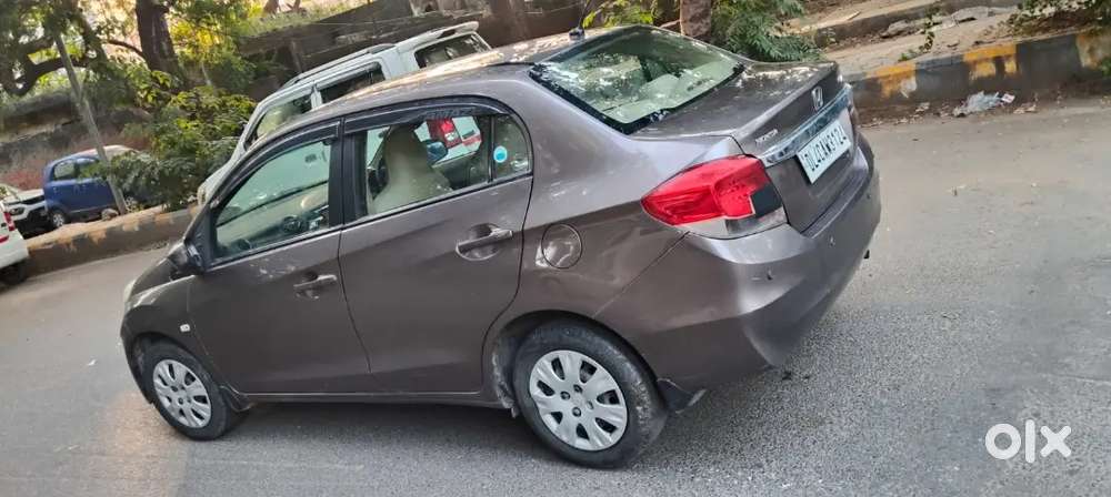 Honda Amaze 2014 Variant