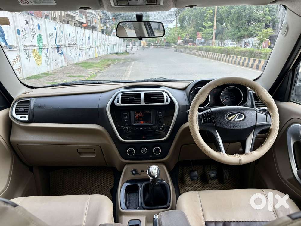 Mahindra Tuv 300 T8, 2018, Diesel