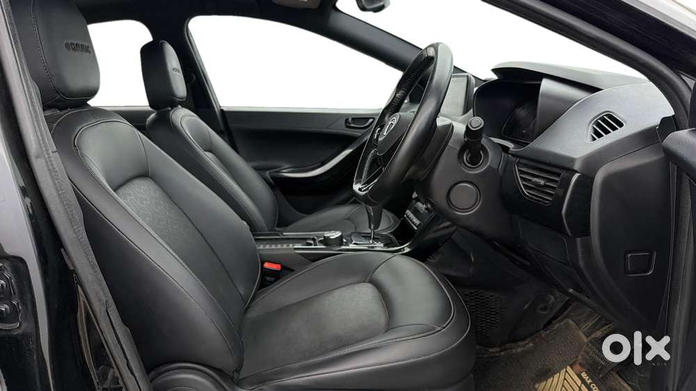 Tata Nexon 1.2 Revotron Xza Plus Luxs Red Dark Edition Amt, 2023, Pe..