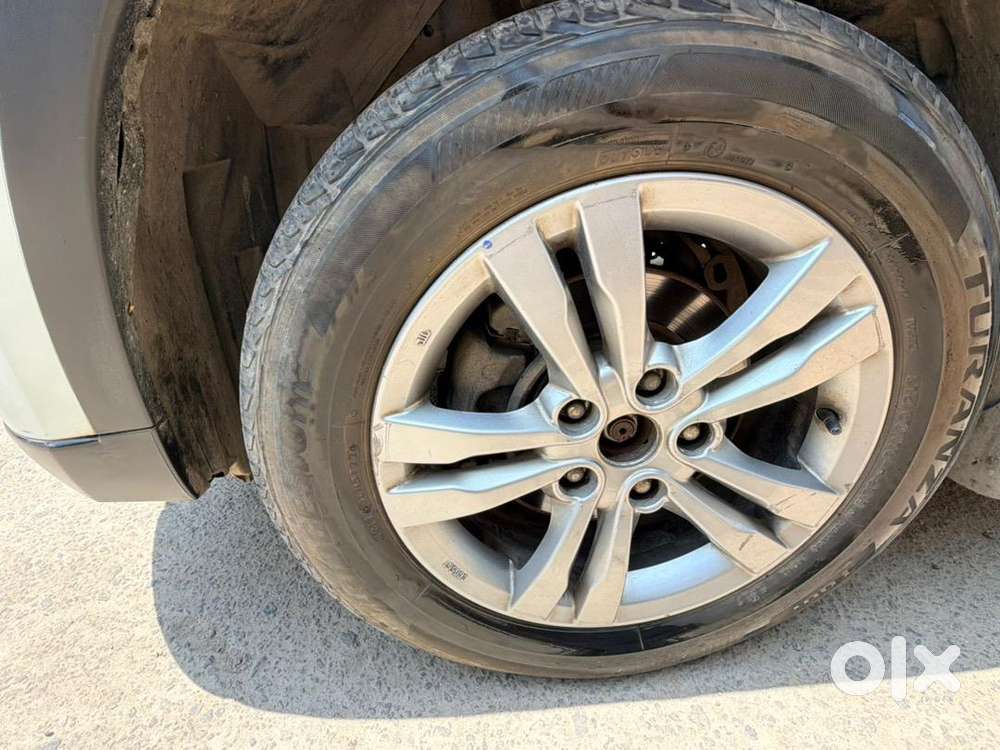 Maruti Suzuki Brezza 2016 Diesel Well Maintained Full Company Service