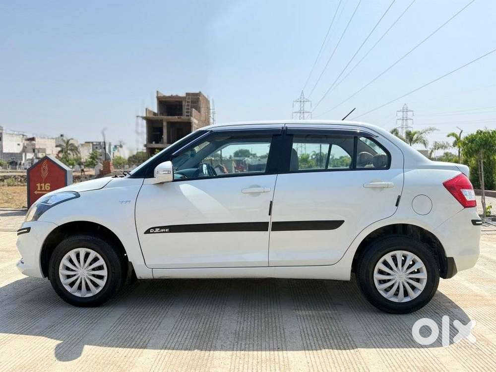 Maruti Suzuki Swift Dzire 1.2 Vxi Bsiv, 2016, Petrol