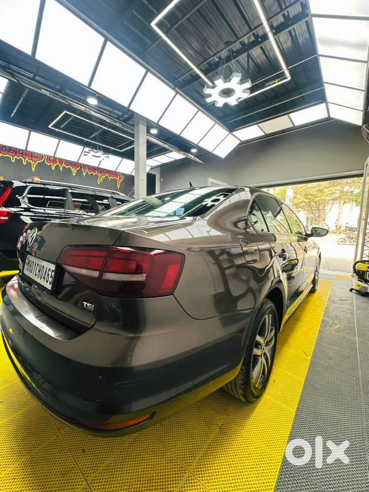 Volkswagen Jetta Petrol 2016