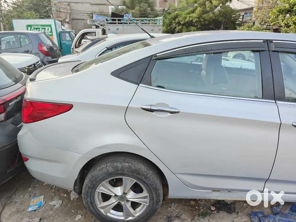 Hyundai Verna Automatic 2013