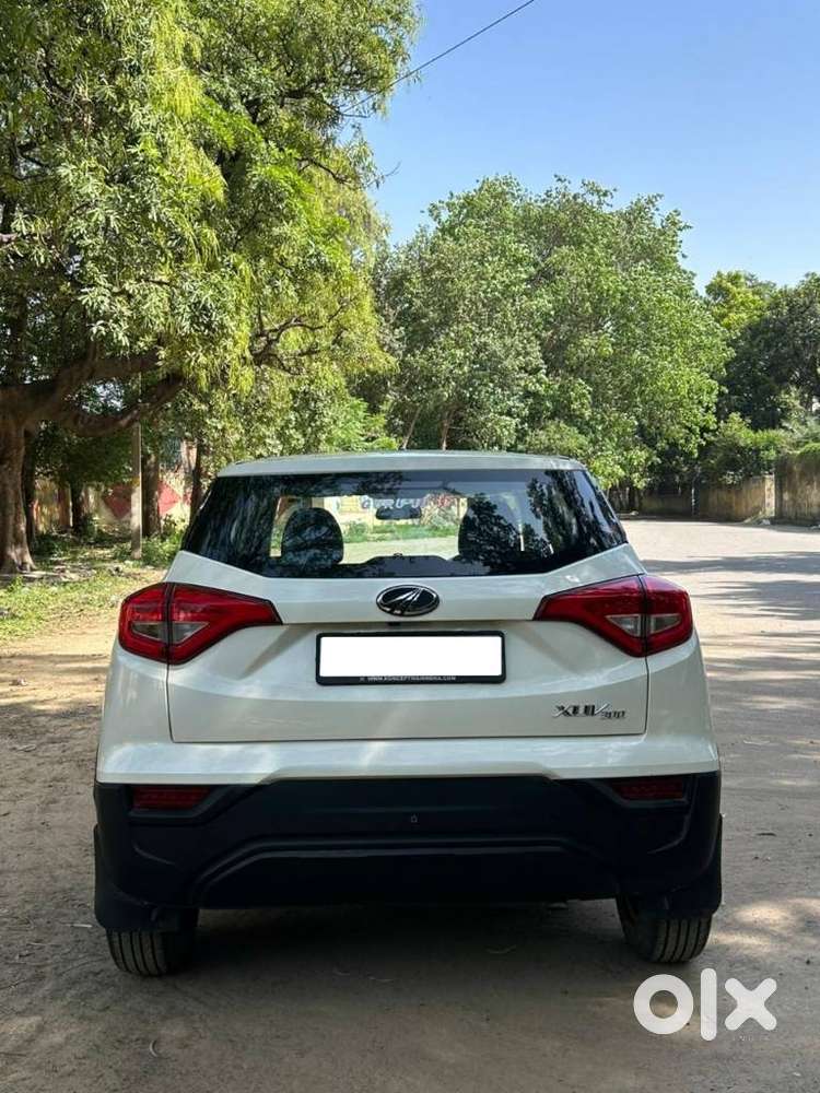 Mahindra Xuv300 W4 Diesel, 2022, Diesel