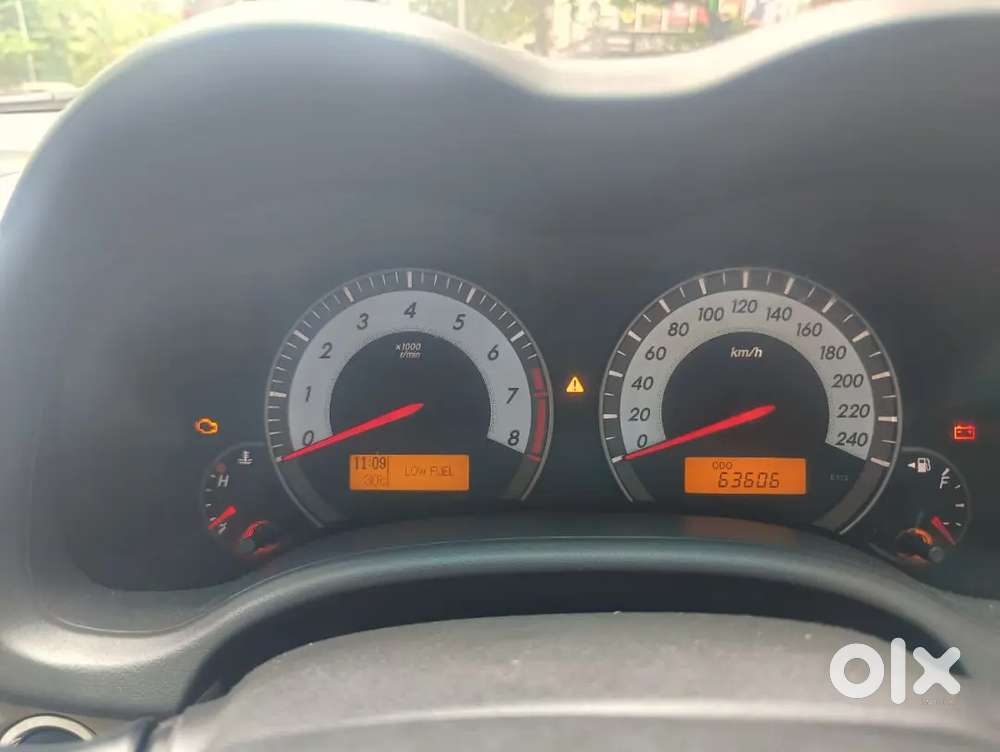 Toyota Corolla Altis Push Button Start Top End