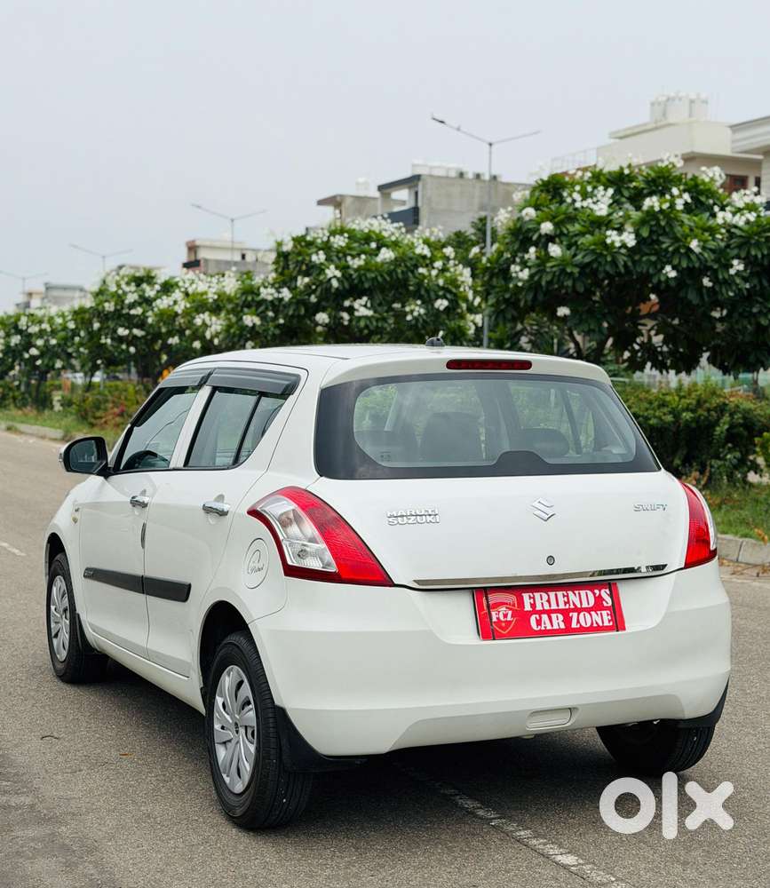 Maruti Suzuki Swift Lxi, 2016, Petrol