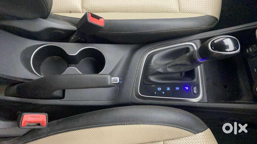 Hyundai Verna 1.5 Sx (o) Vtvt Ivt, 2020, Petrol