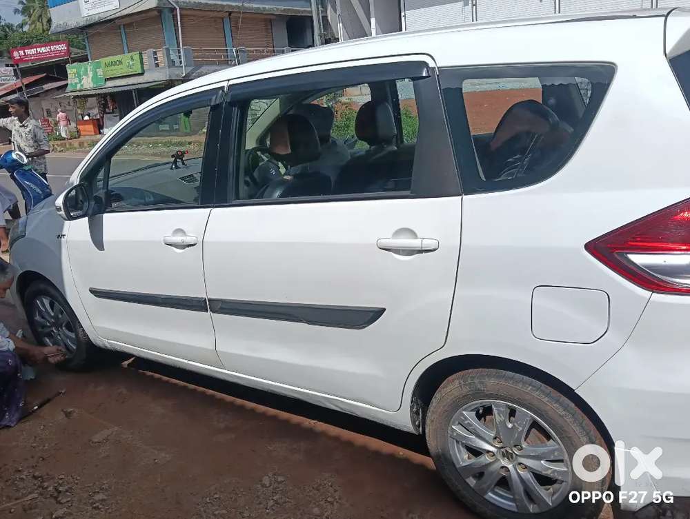 Maruti Suzuki Ertiga 2016