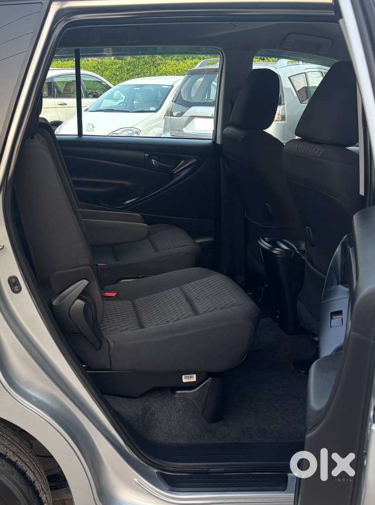 Toyota Innova Crysta Gx 2022