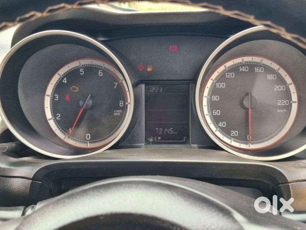 Maruti Suzuki Swift Vvt Vxi, 2021, Cng & Hybrids