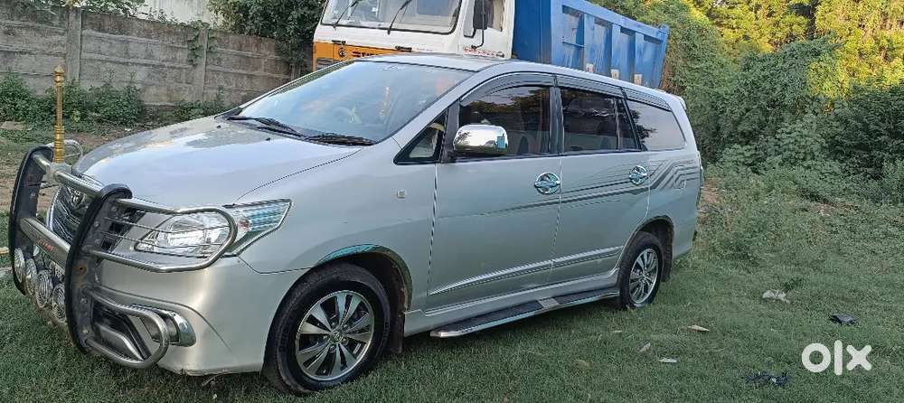 Toyota Innova 2014 Model