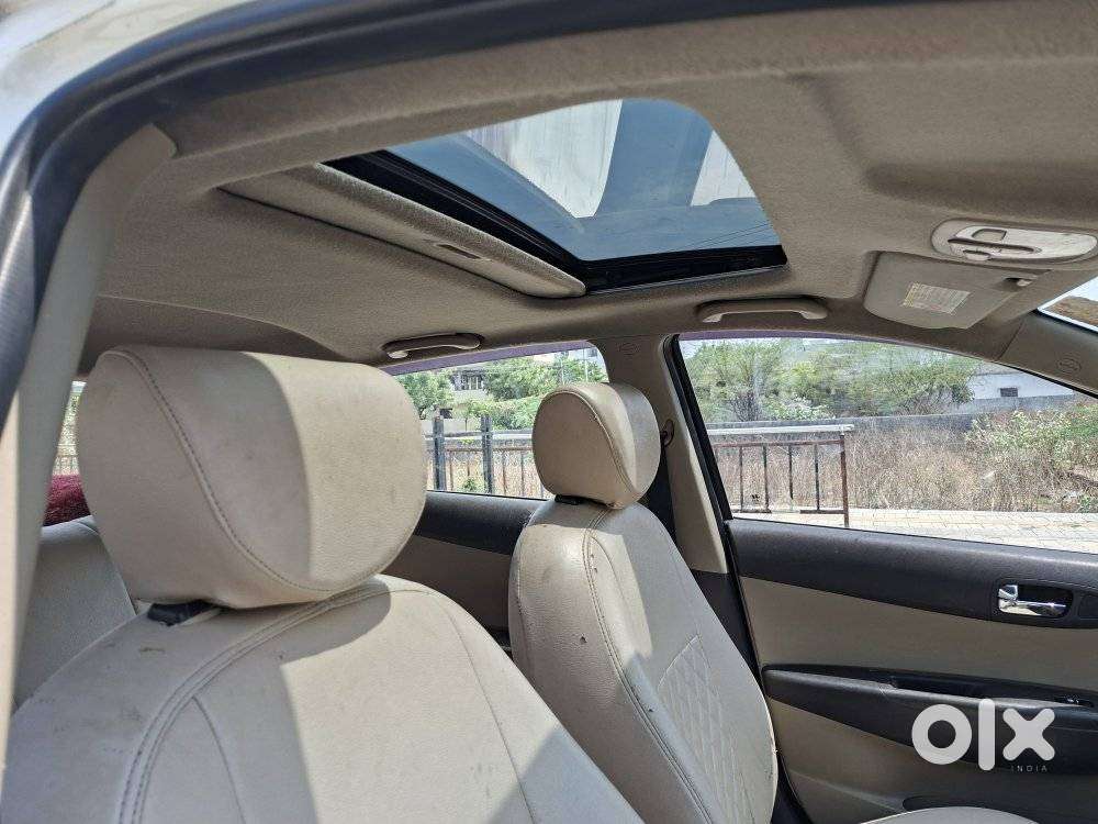 Hyundai I20 2010-2012 1.2 Asta Option With Sunroof, 2010, Petrol