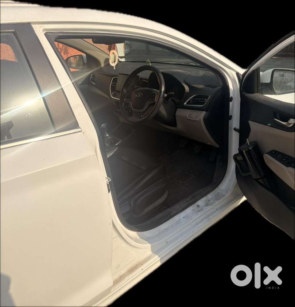 Hyundai Verna Petrol November 2020 Only 15k Kms Driven