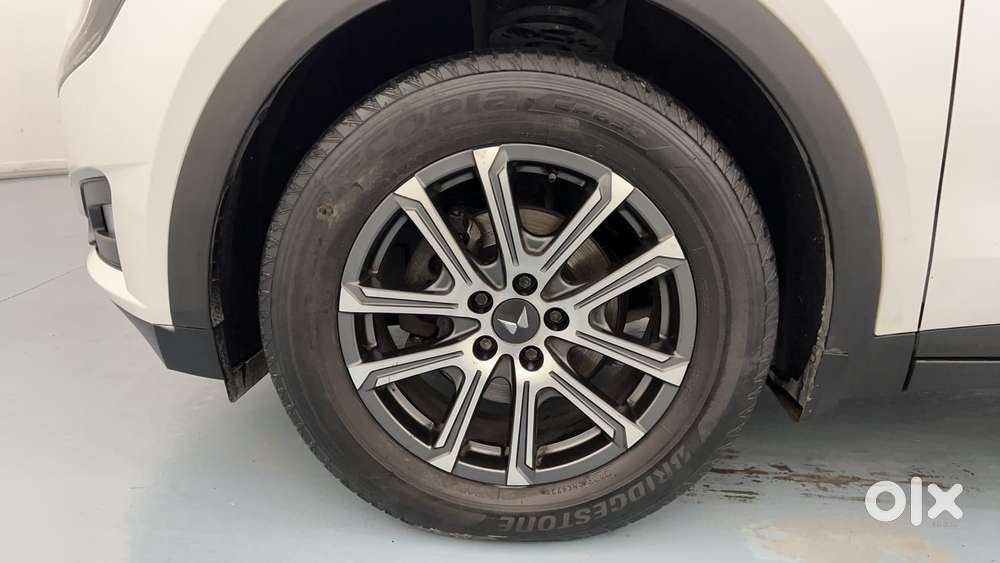 Mahindra Xuv700 2.2 Ax 7 Diesel Mt Str, 2023, Diesel