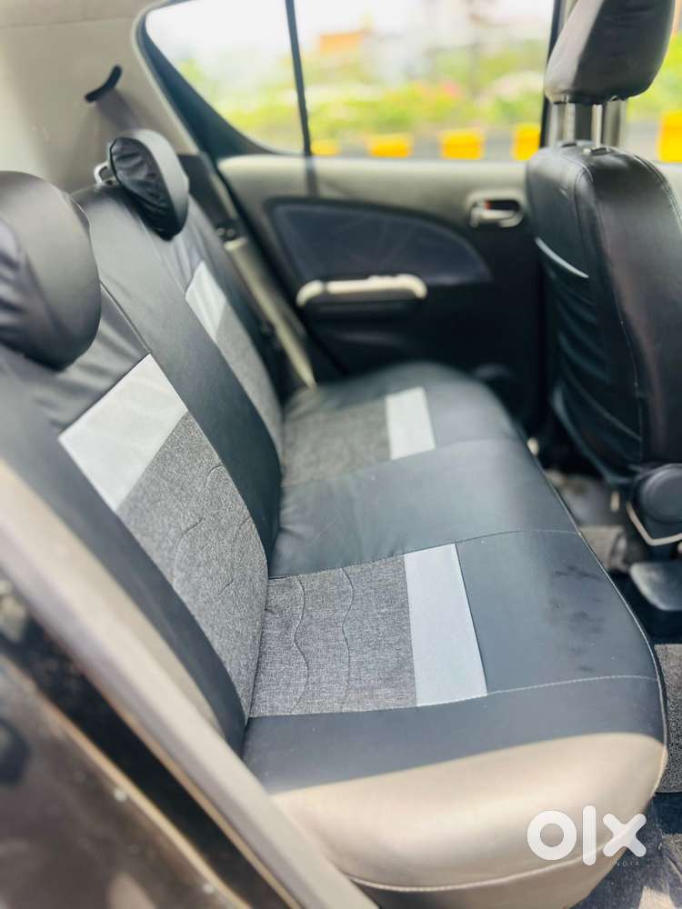 Maruti Suzuki Ritz Vxi, 2012, Petrol