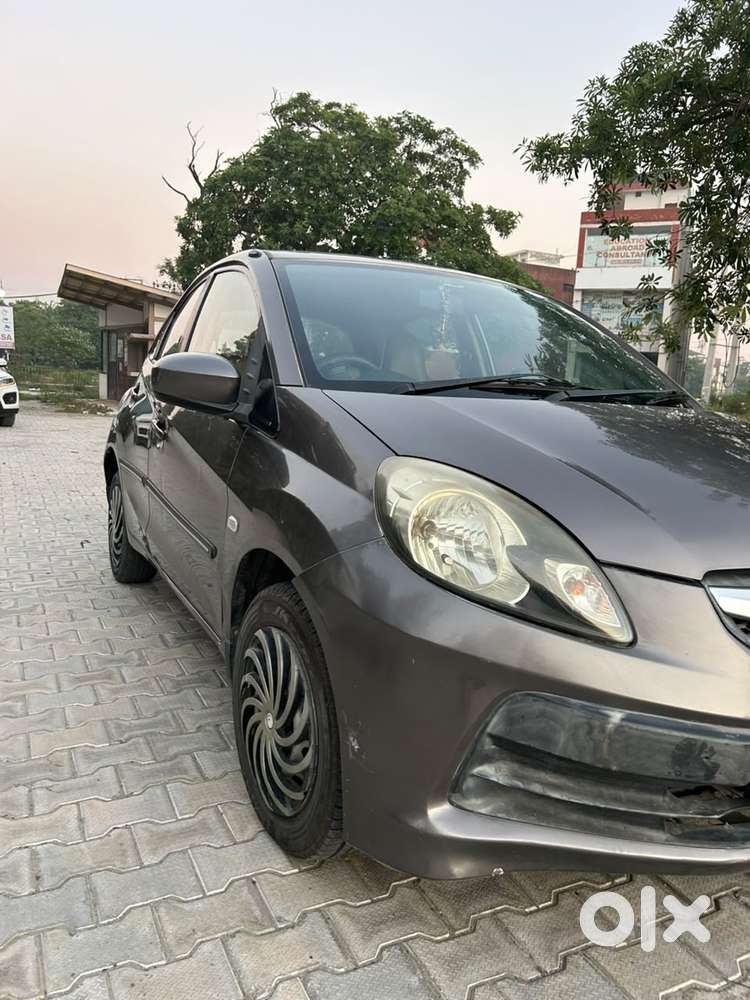 Honda Brio, 2014, Petrol