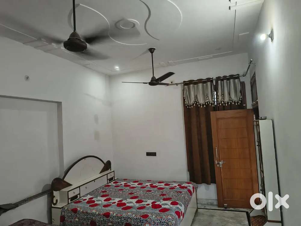 Independent Floor For Rent