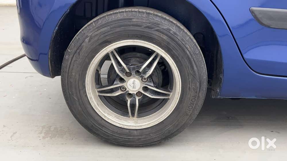 Maruti Suzuki Swift Vvt Vxi, 2012, Petrol