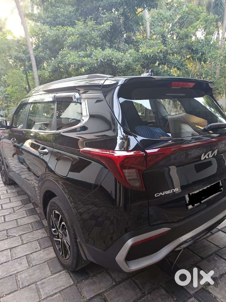 Kia Carens 2022 Diesel 30000 Km Driven