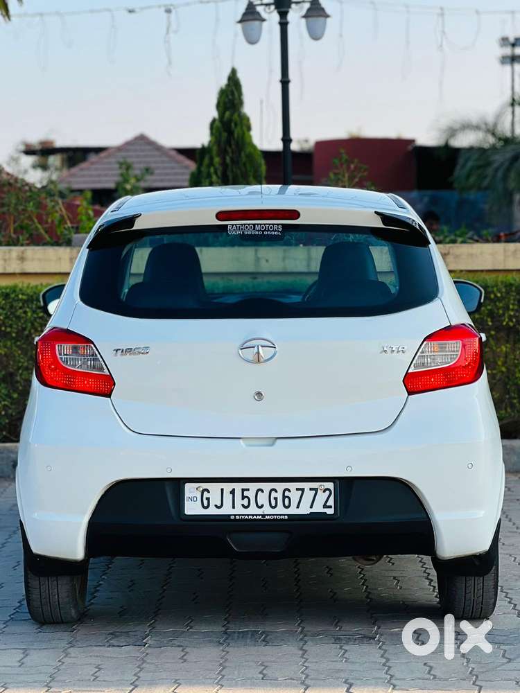 Tata Tiago 1.2 Revotron Xta, 2017, Petrol