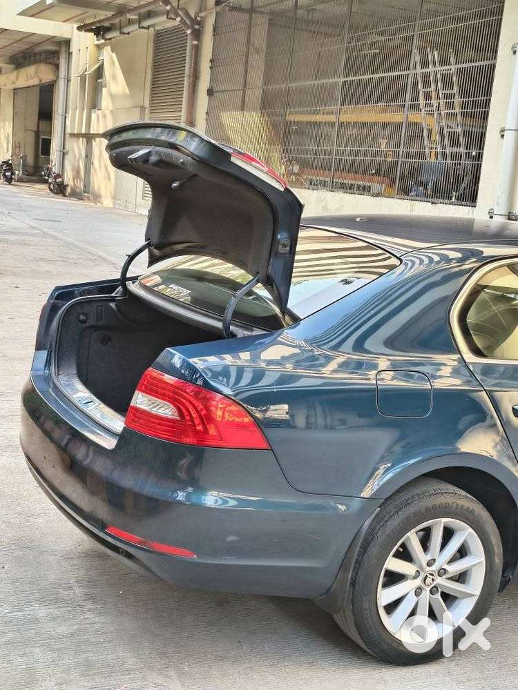 Skoda Superb 1.8 Elegance Tsi At, 2015, Petrol