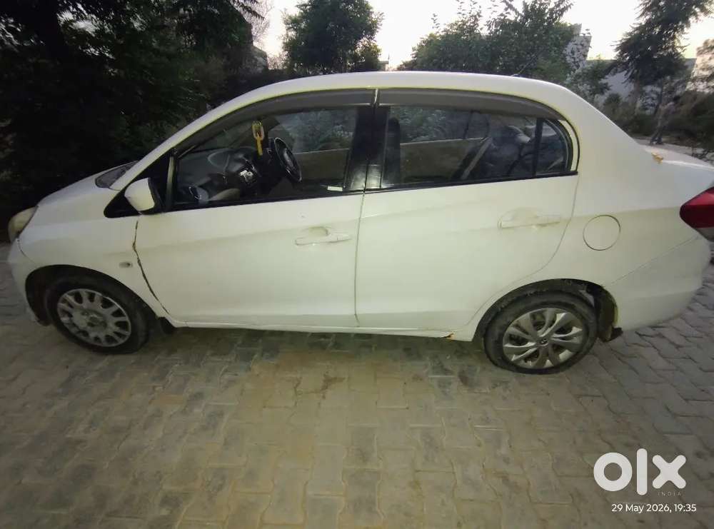Honda Amaze 2013 Diesel Well Maintained
