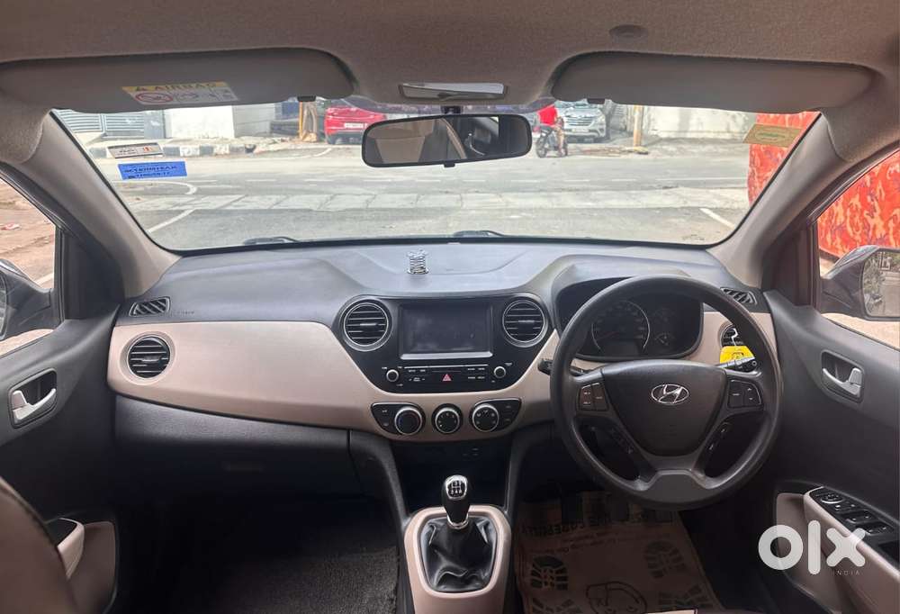Hyundai Grand I10 Sportz(o) 1.2 Mt, 2017, Petrol