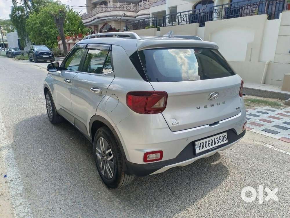 Hyundai Venue 1.0 S Turbo Imt, 2022, Petrol