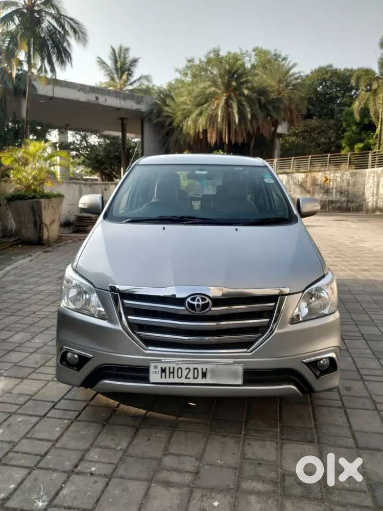 Toyota Innova 2015 V Diesel 7 Str 84000 Km Driven Excellent Condition