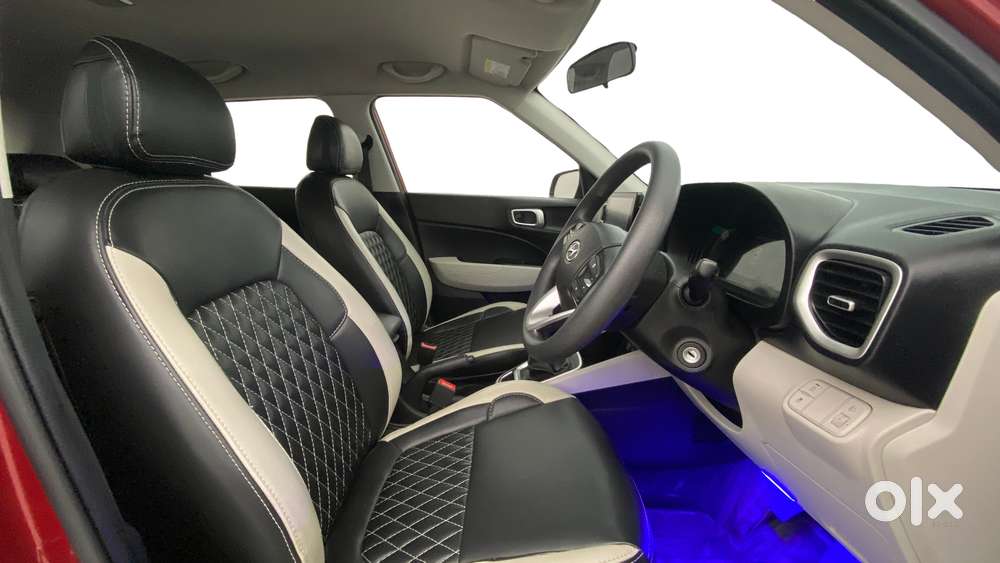 Hyundai Venue 1.2 S (o), 2023, Petrol
