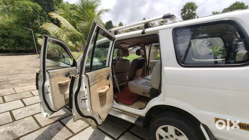 Chevrolet Tavera Neo 3 Ls 7 2013- Well Maintained Taxi