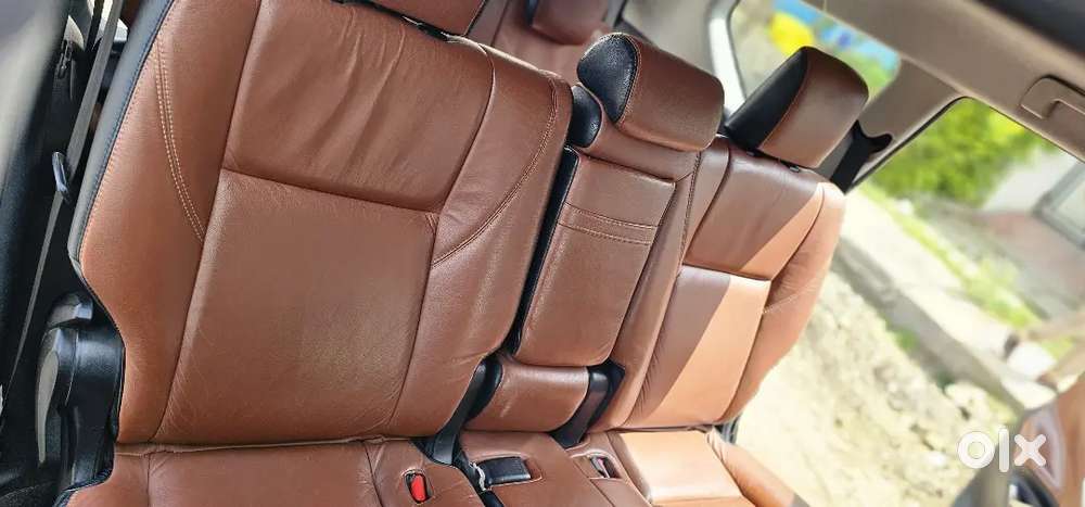 Toyota Innova Crysta 2017 Diesel 83000 Km Driven