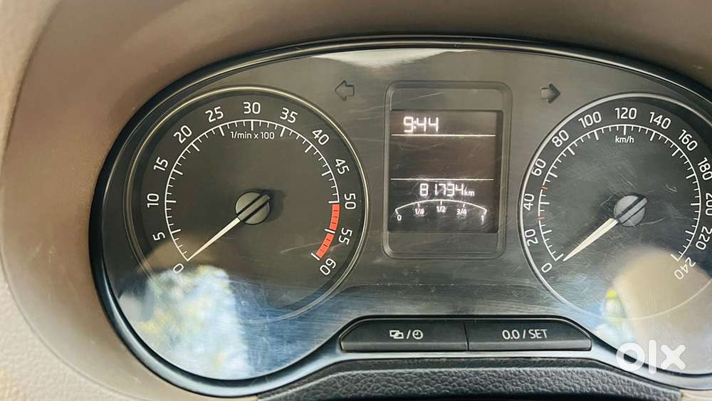 Skoda Rapid 2015 Diesel Top Model Well Maintained