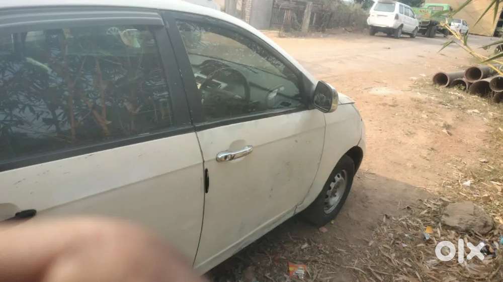 Tata Indica Vista 2013 Diesel 95000 Km   Ac Me Gas Bharna Honga