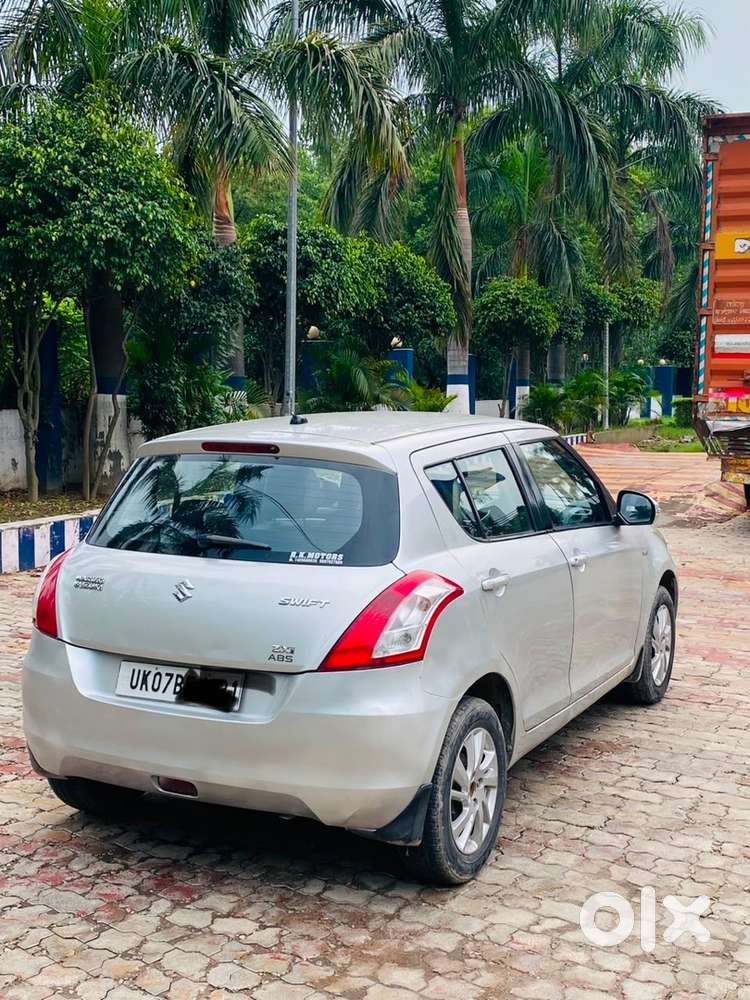 Maruti Suzuki Swift Petrol 2015