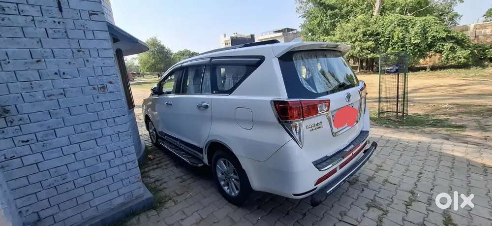 Toyota Innova Crysta 2019
