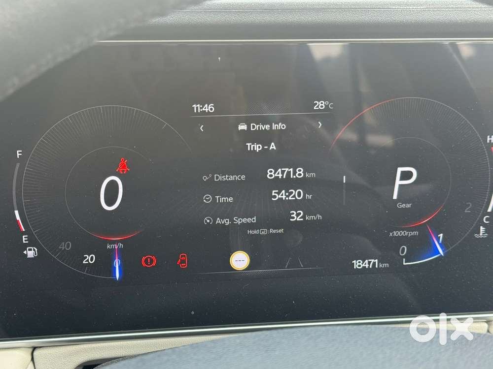 Mahindra Xuv700 2.0 Ax 7 Petrol At Luxury Pack Str, 2025, Petrol