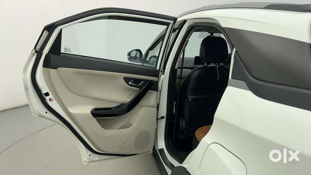 Tata Nexon 1.2 Revotron Xz Plus, 2021, Petrol